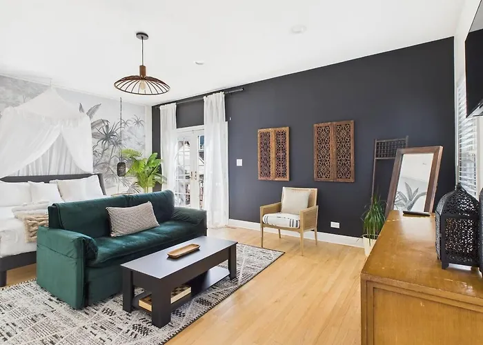 Hébergement de vacances Historic Estate 10 Bedroom Sleeps 16, Game Chicago