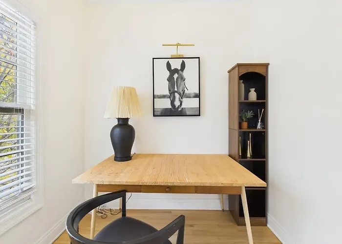 Historic Estate 10 Bedroom Sleeps 16, Game Hébergement de vacances Chicago